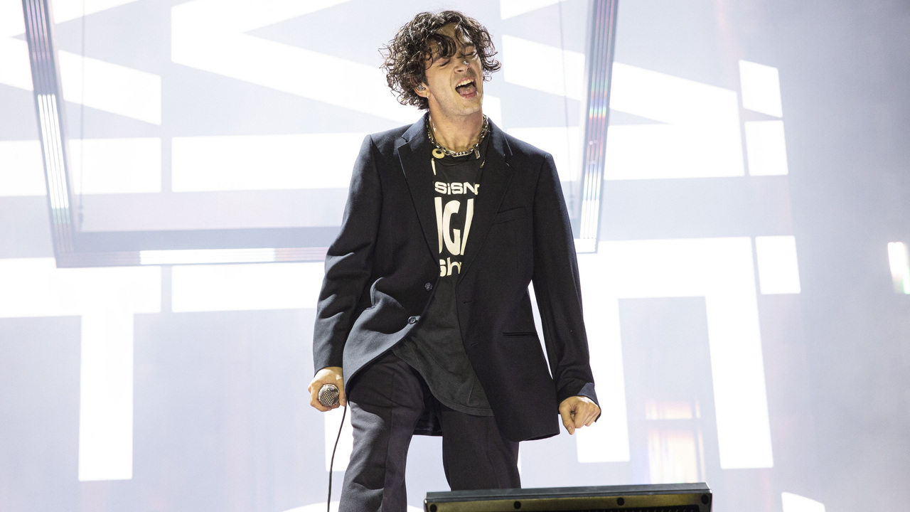 Как металлом по сердцу: фронтмен The 1975 назвал худшую группу всех ...