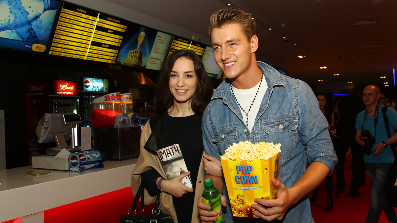 Виктория Дайнеко подтвердила, что ее отношения с Алексеем Воробьевым не ...