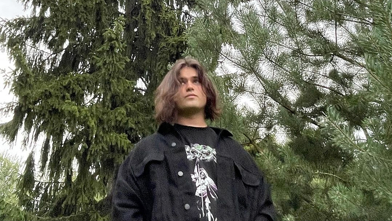 Рэпер SALUKI рассказал, что в альбоме WILD EA$T звучит голос его мамы ...