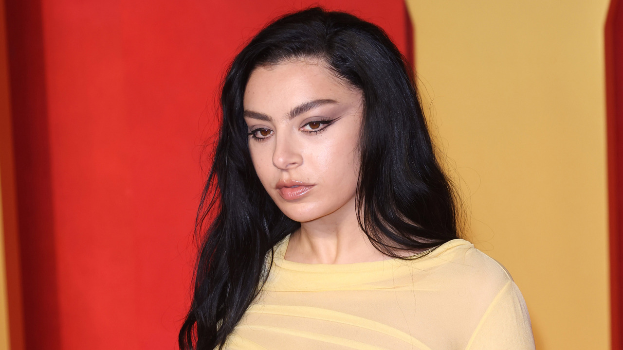 B2b by charli xcx. B2b by charli xcx