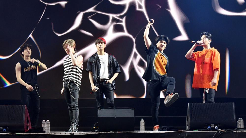 iKON