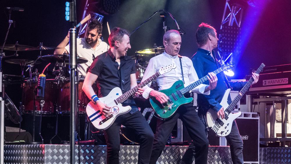 Status Quo