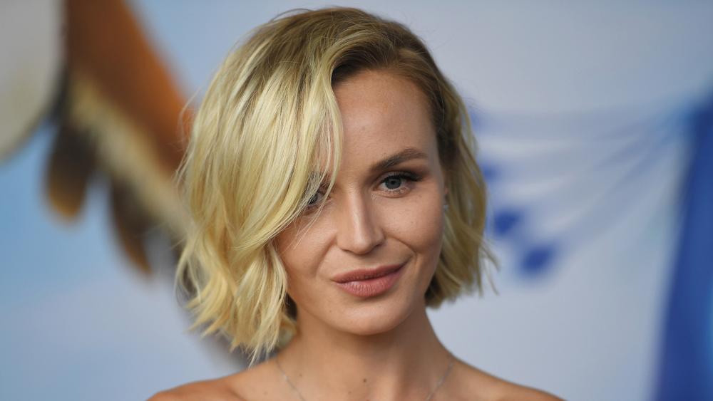 Полина Гагарина на премьере анимационной комедии «Трио в перьях 2», 13 мая 2023 года