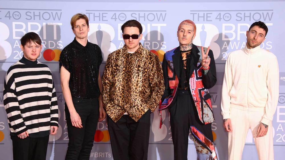 Bring Me the Horizon на церемонии Brit Awards 2020 в Лондоне, 18 февраля 2020 года