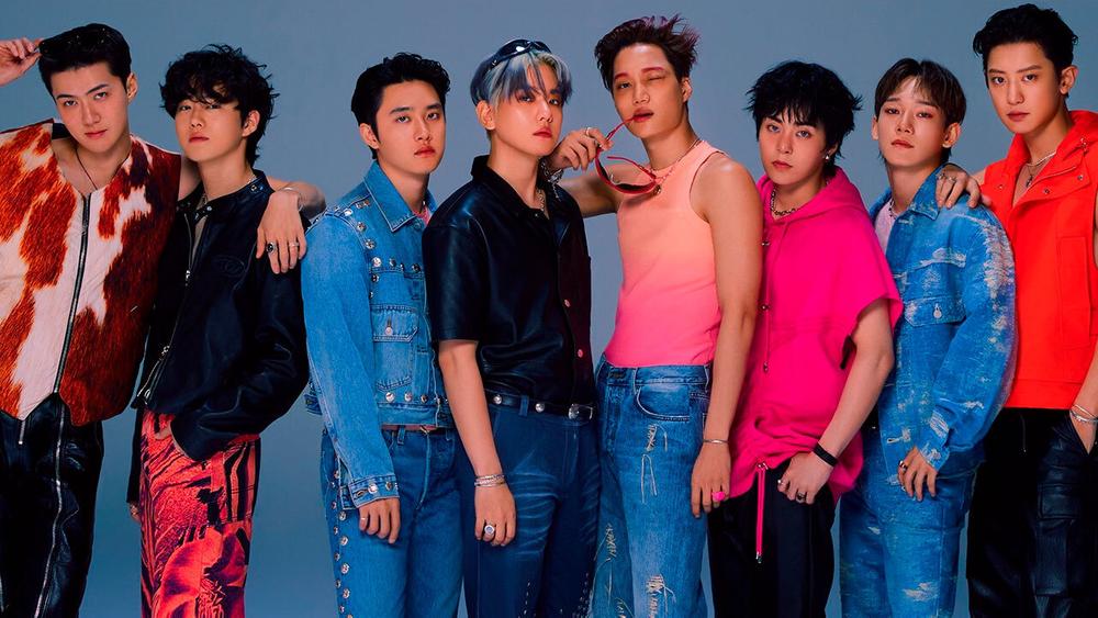 Группа EXO