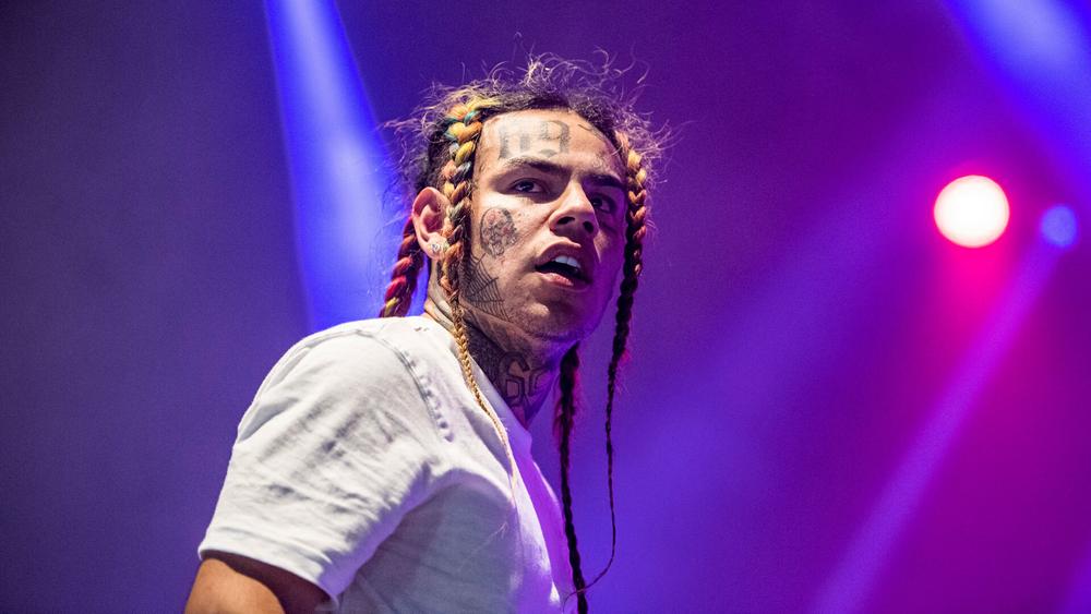 6ix9ine на концерте в Hovet, Стокгольм, 19 сентября 2018 года
