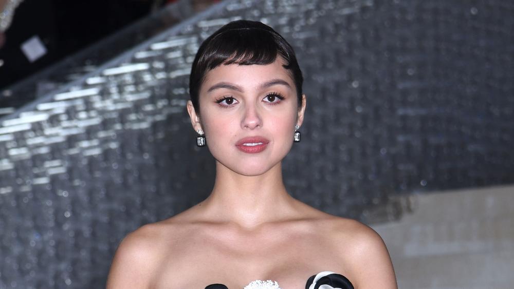 Оливия Родриго на Met Gala 2023 в честь Карла Лагерфельда, 3 мая 2023 года