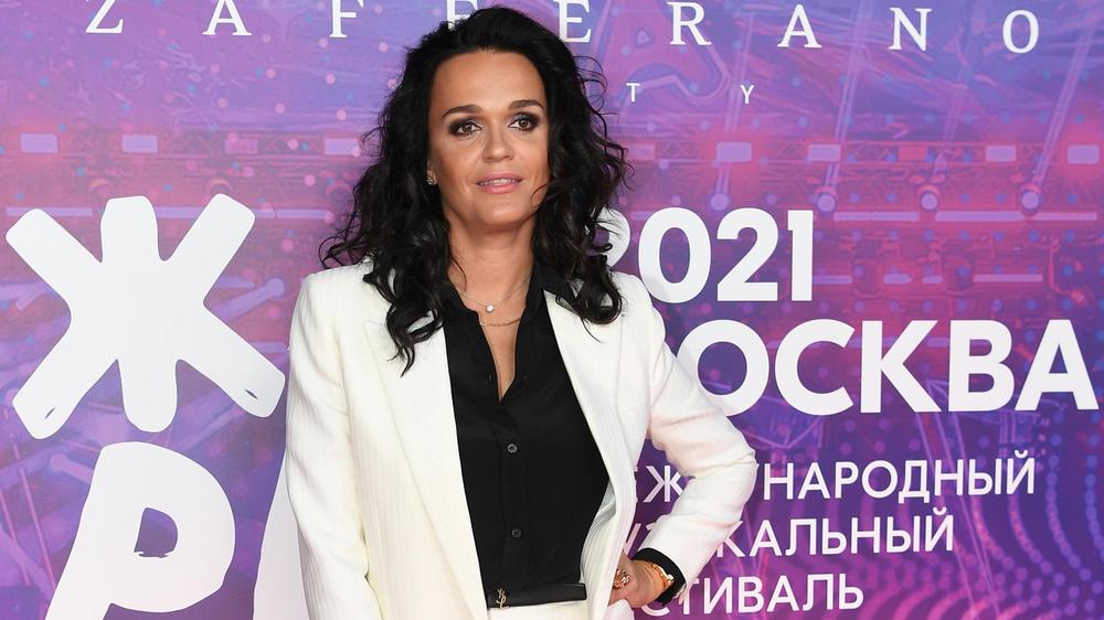 Певица Слава на pre-party международного музыкального фестиваля «Жара», 25 мая 2021 года