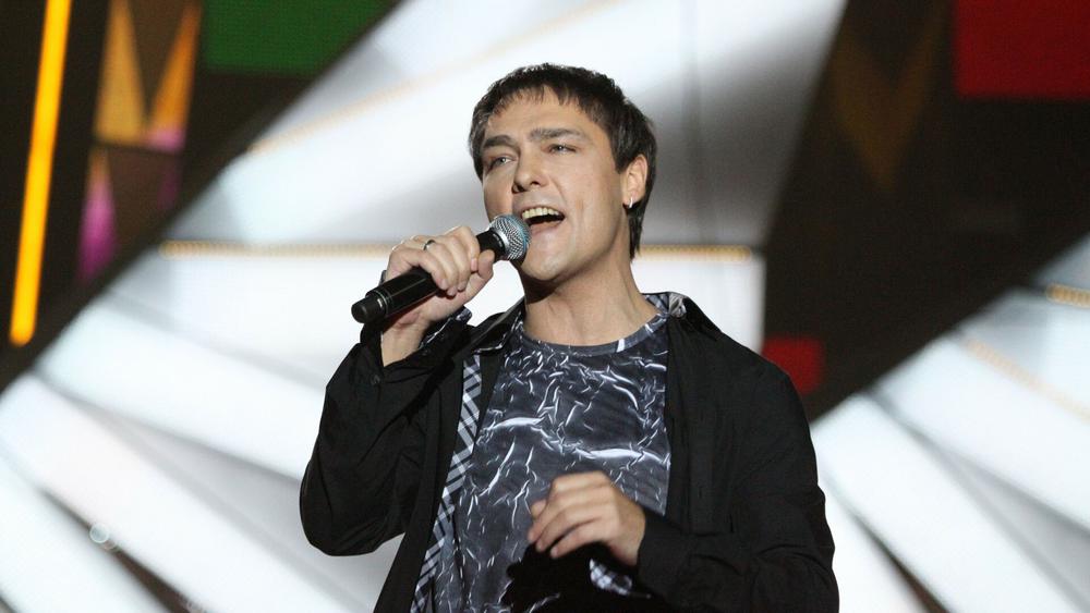 Юрий Шатунов на концерте «Песня года 2009», 7 декабря 2009 года