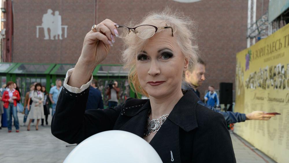 Светлана Разина на акции памяти женщин-защитниц, 29 апреля 2015 года