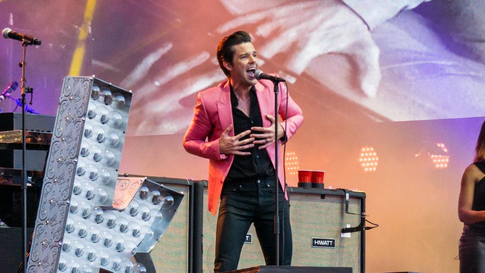Выступление группы The Killers