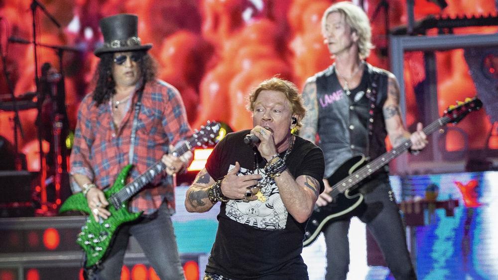 Guns N' Roses на фестивале в Гластонбери, 24 июня 2023 года