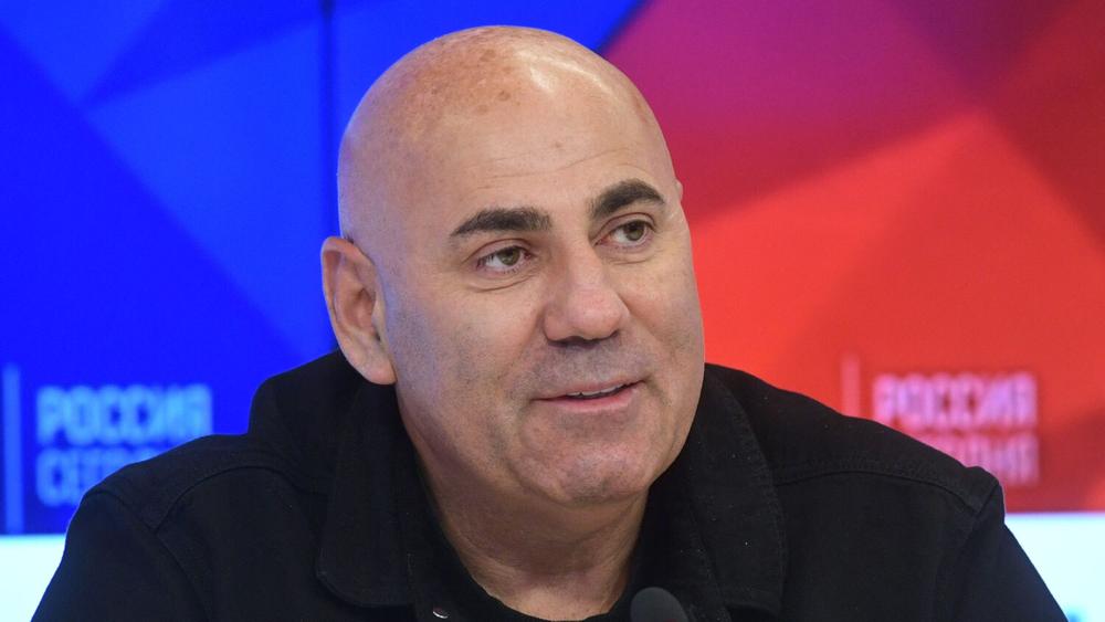 Иосиф Пригожин во время творческой встречи, 18 марта 2019 года
