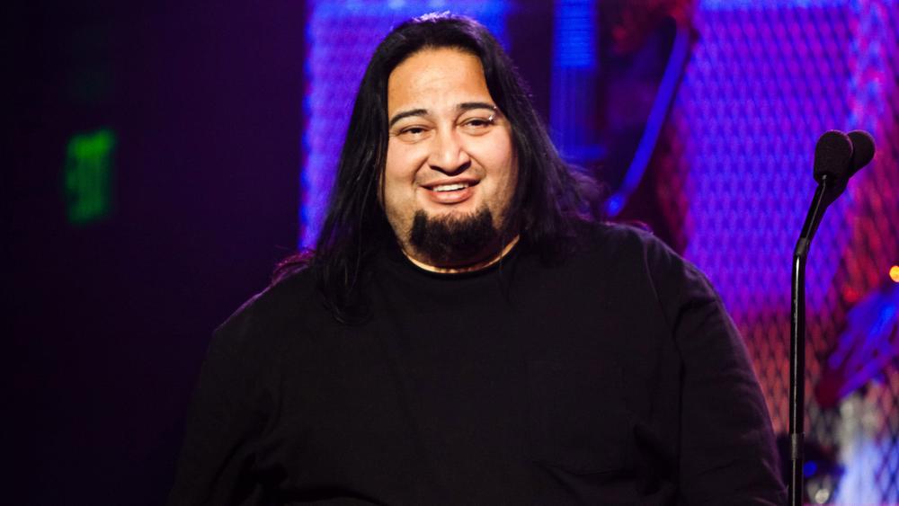 Гитарист группы Fear Factory Дино Касарес