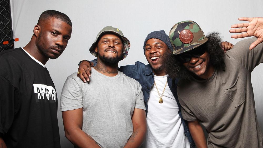 Black Hippy (Джей Рок, Schoolboy Q, Кендрик Ламар и Ab-Soul) за кулисами Fader Fort в Остине, 16 марта 2012 года