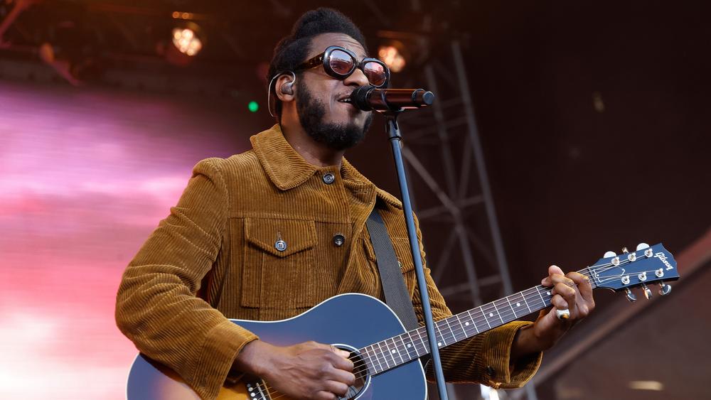 Леон Бриджес на Boston Calling Music Festival, 24 мая 2024 года