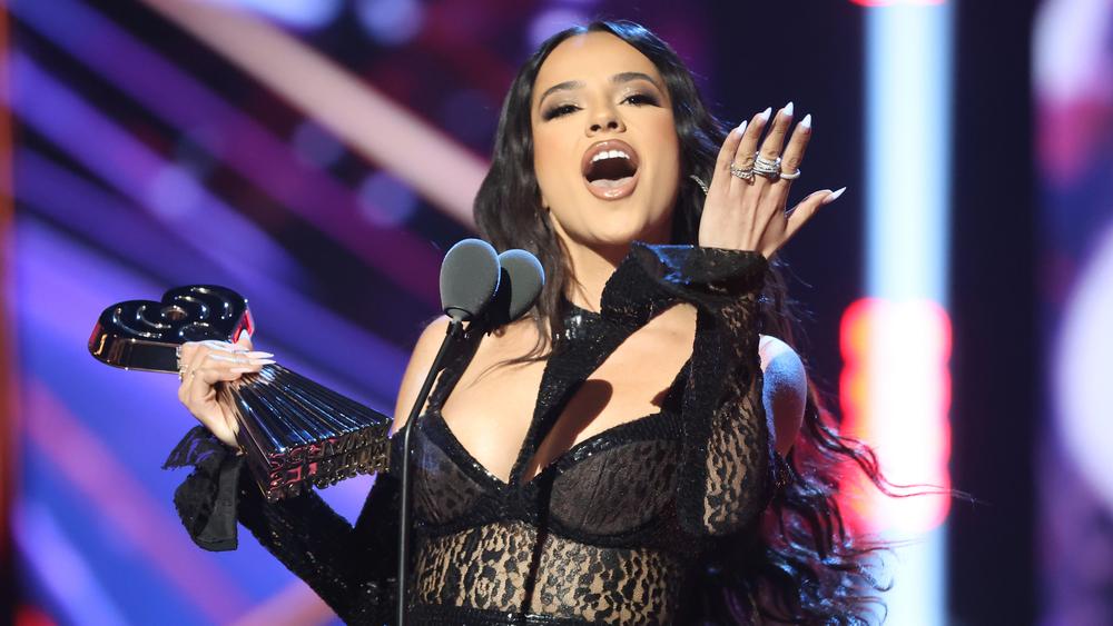 Бекки Джи на iHeartRadio Music Awards, 27 марта 2023 года