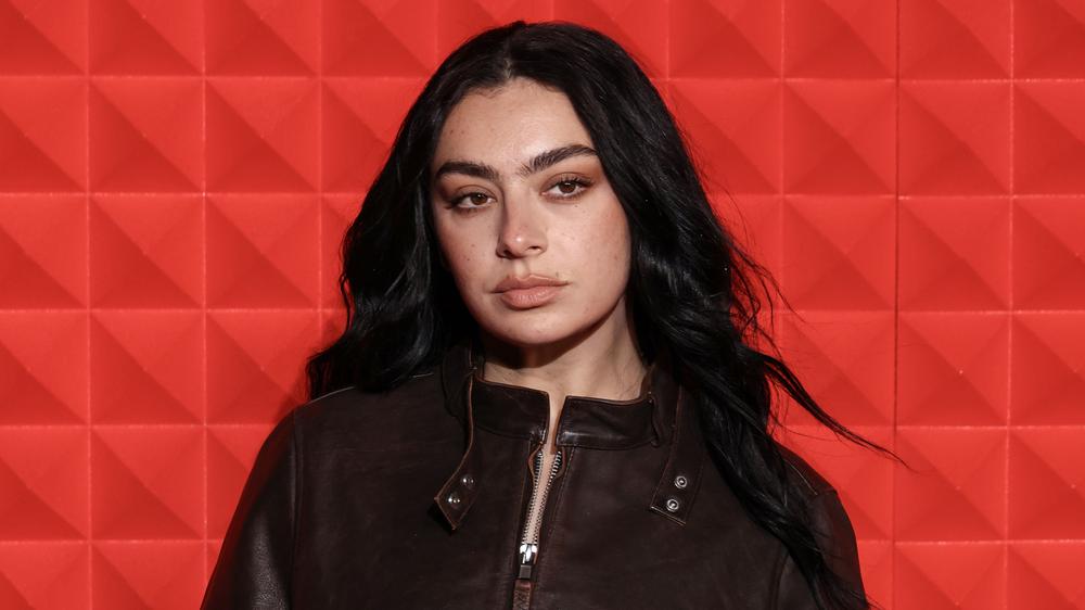 Charli XCX на мероприятии H&M&LONDON, 12 сентября 2024 года