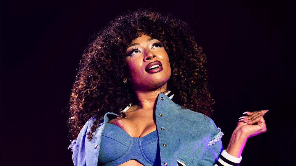 Megan Thee Stallion выступает на BottleRock Napa Valley в Калифорнии, 24 мая 2024 года