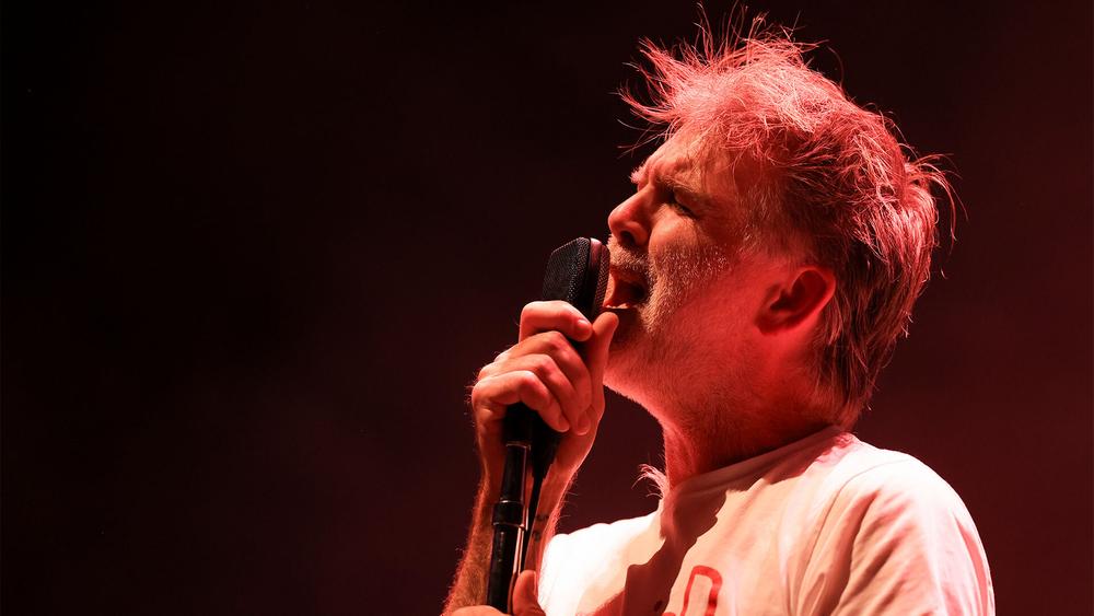 Джеймс Мерфи из LCD Soundsystem на фестивале Life is Beautiful, 28 сентября 2024 года
