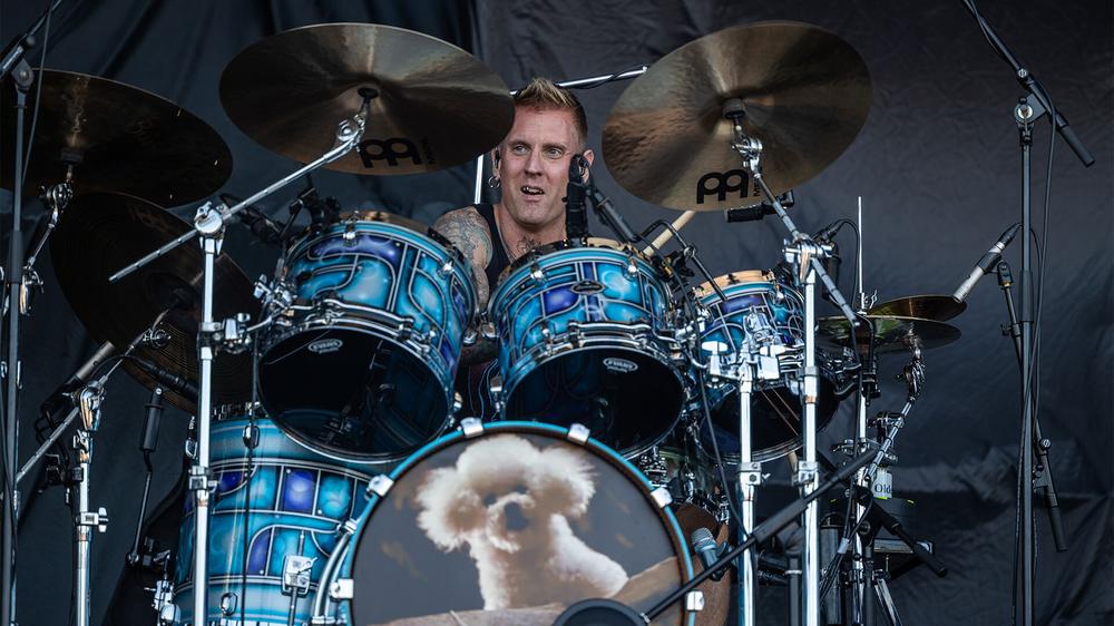 Брэнн Дэйлор с группой Mastodon на фестивале Tons of Rock, 23 июня 2022 года