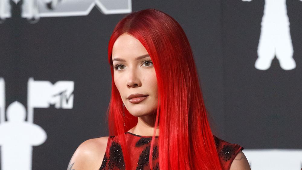 Холзи на церемонии вручения премии MTV Video Music Awards, 11 сентября 2024 года