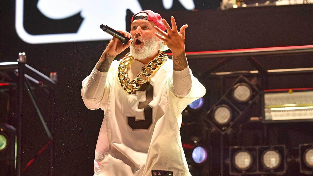 Limp Bizkit выступают в парке Ганнерсбери в Лондоне, 13 августа 2023 года