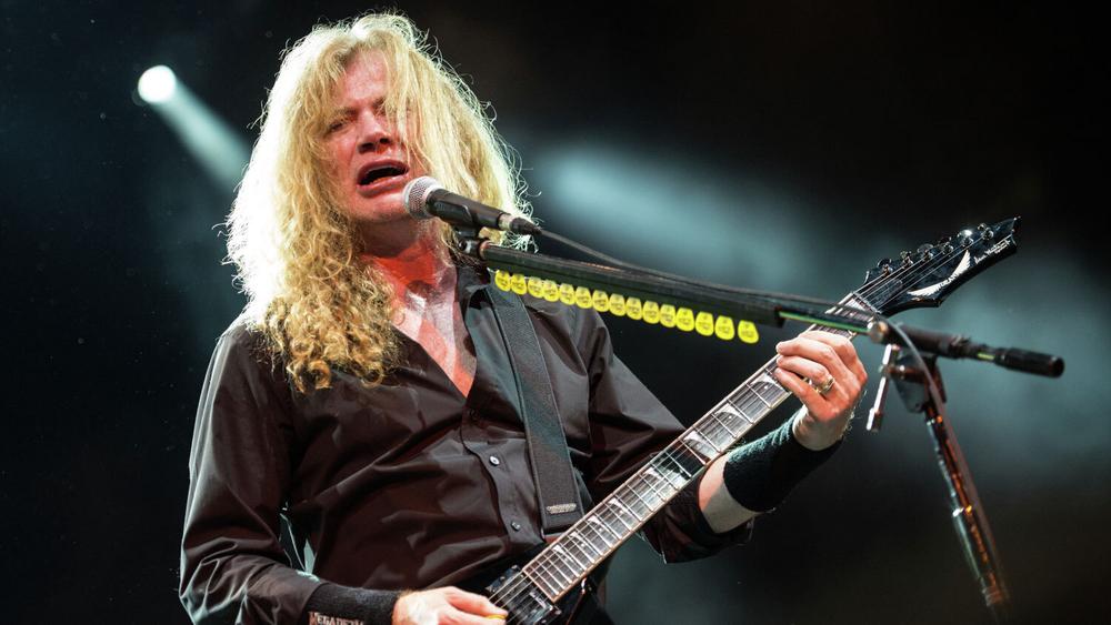 Дэйв Мастейн во время концерта группы Megadeth в Москве, 4 ноября 2015 года