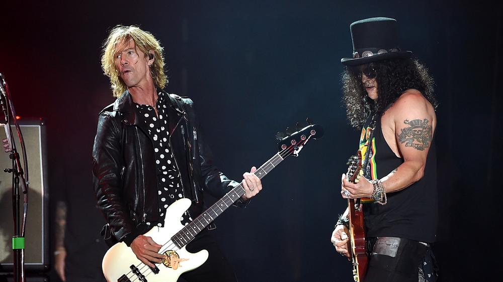 Участники Guns N' Roses Слэш и Дафф Маккаган