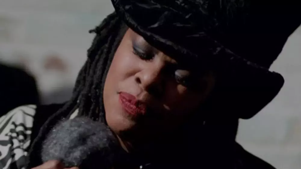 Q Lazzarus