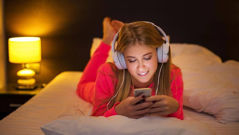 HiFi-стриминг Звук выяснил, под какие звуки россияне хотели бы просыпаться