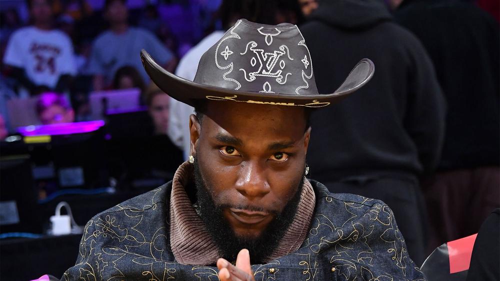 Burna Boy на баскетбольном матче Los Angeles Lakers-Sacramento Kings, 26 октября 2024 года