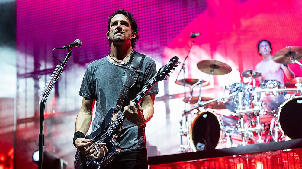 Gojira выступают в PNC Music Pavilion, 18 сентября 2024 года