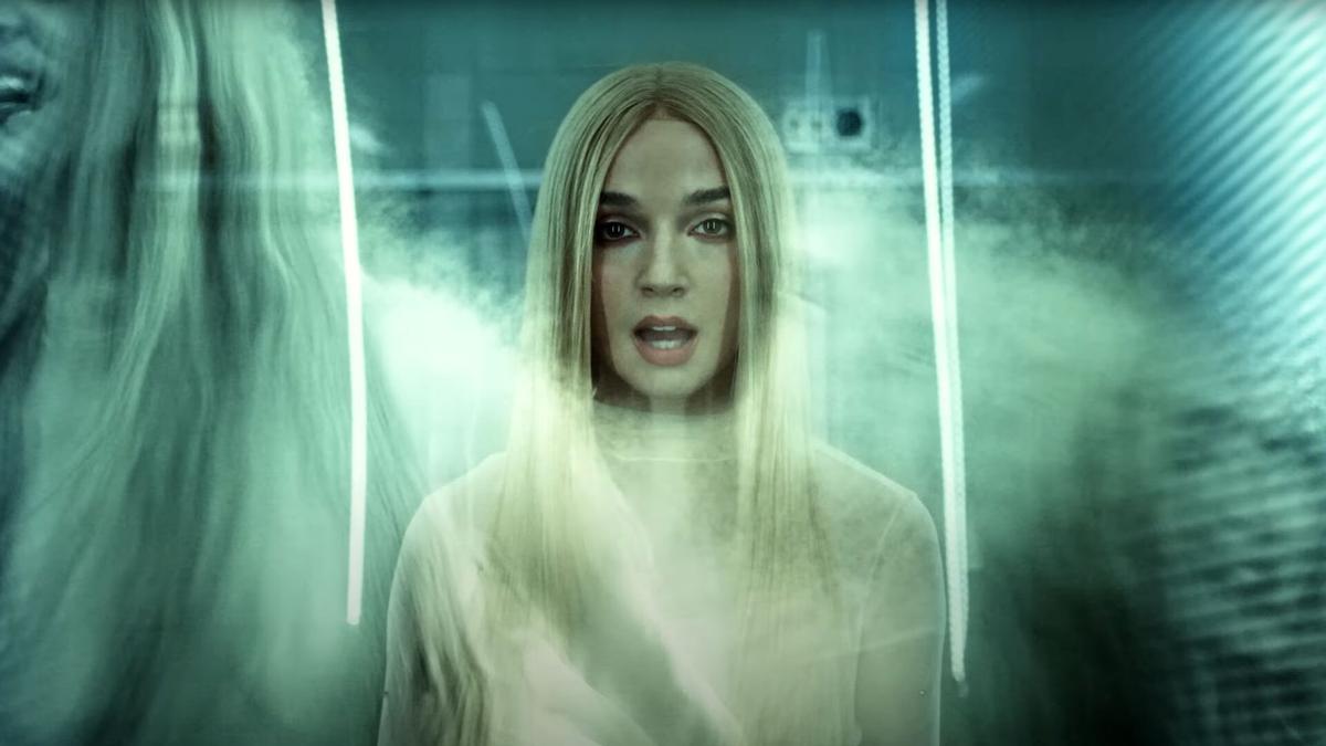 Bad Omens выпустили клип с участием блогерши-андроида Poppy - Звук