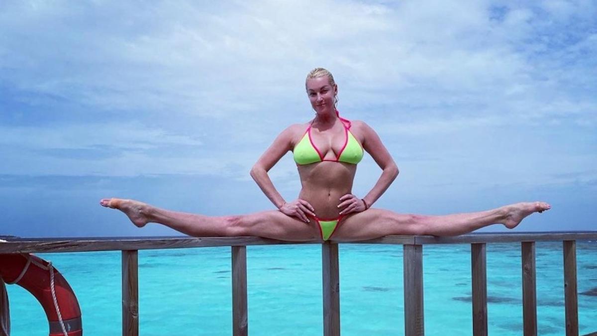 голов волочкова. голов волочкова. голов волочкова. волочкова шпагат. волочкова на мальдивах 2023.