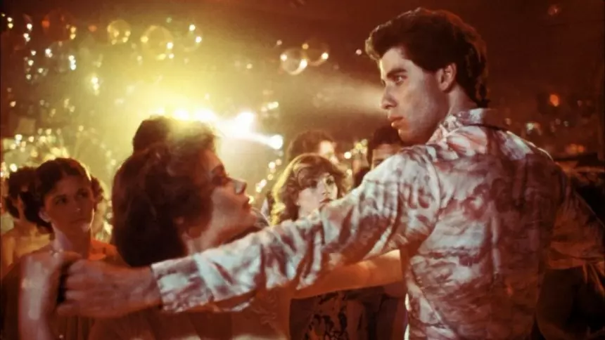 Кадр из фильма «Лихорадка субботнего вечера» (1977)