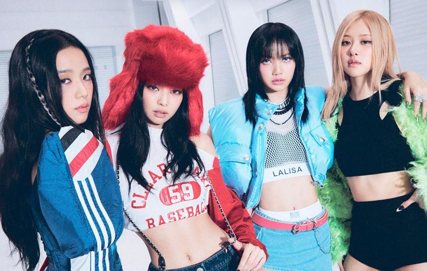 Группа BLACKPINK