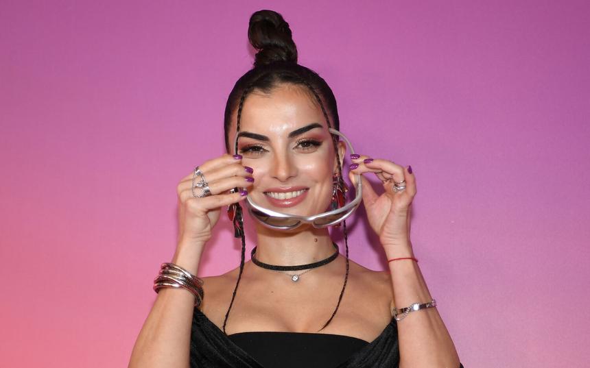 Певица Чина на церемонии «Жара Music Awards», 6 апреля 2023 года