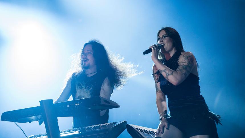 Nightwish (Туомас Холопайнен и Флор Янсен) на фестивале Rock in Rio 2015, 25 сентября 2015 года