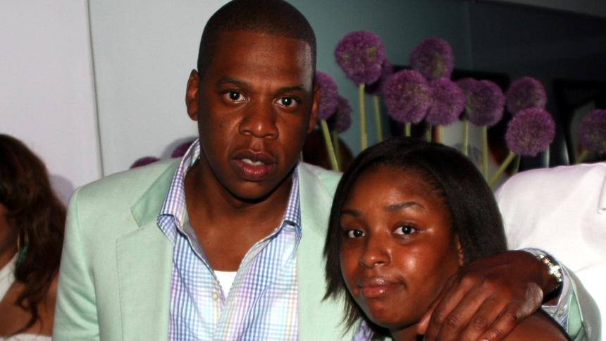 Jay-Z и Джагуар Райт в клубе 40/40 Club в Нью-Йорке, 22 июня 2005 года